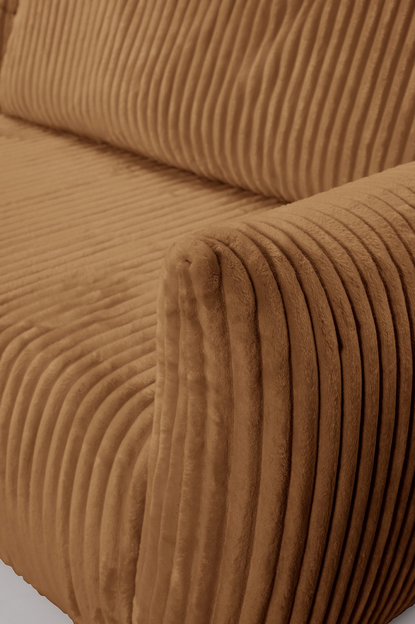 a8b9a494b5f2e74529f6194a37999eca2e9516c5_ALLORA_naroz__nik___detal_1__Tilia_56_