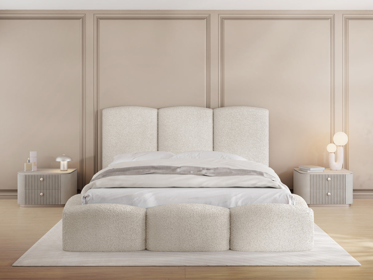 ec57e1d657f3bf643c2a813bee2e08563d7159c8_Anthology_01_Ivory_a